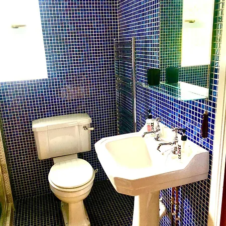 Rural Retreat Near Knock منزل للإقامة باليهاونيس